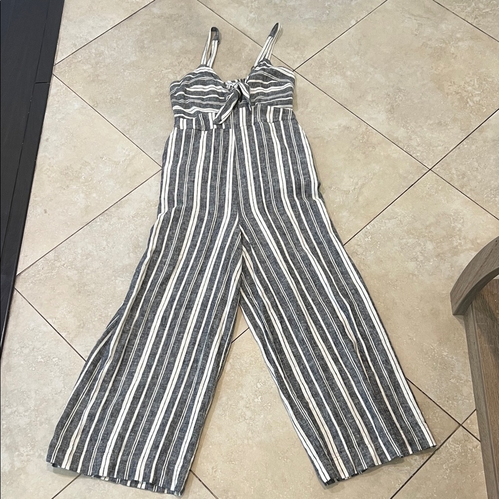 Splendid Linen Blend Blue & White Striped Luau Jumpsuit Romper Size Small